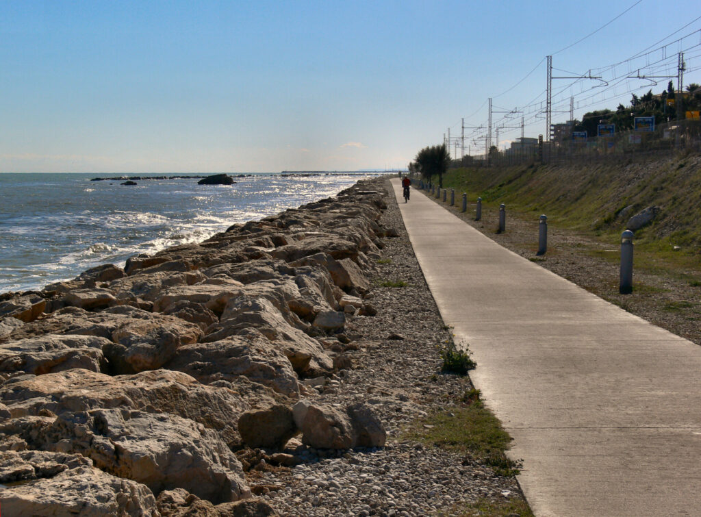 Ciclopedonale di collegamento tra Grottammare e Cupra Marittima | Grottammare | Riviera for all